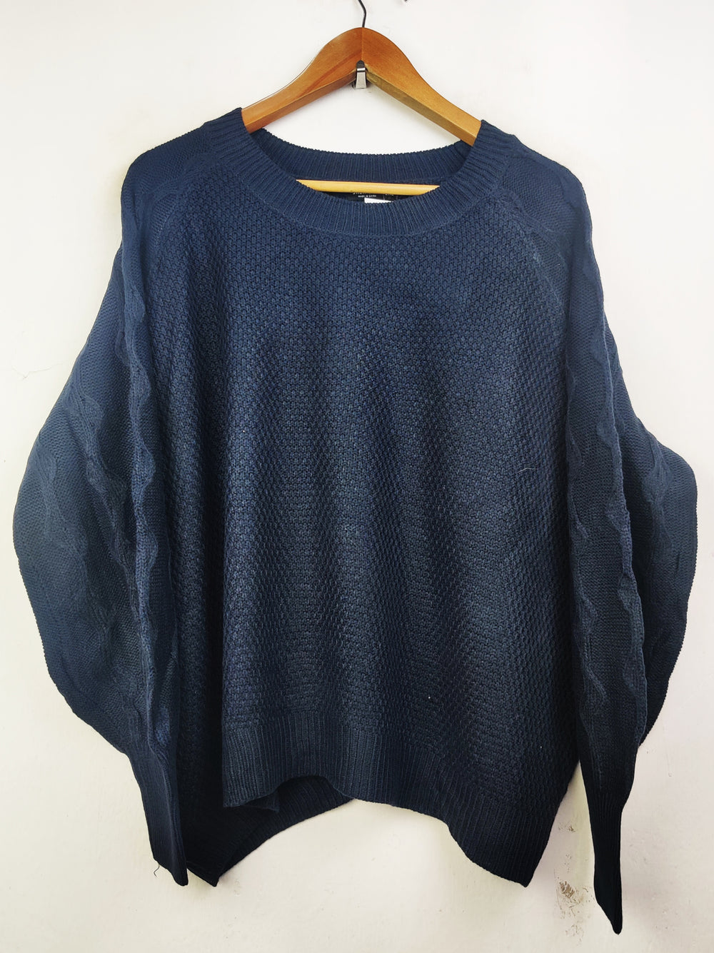 Buy online pre-used pre-loved 100% authentic & Original branded Shein (WT-4750) available in Pakistan. Top international brands avilable.