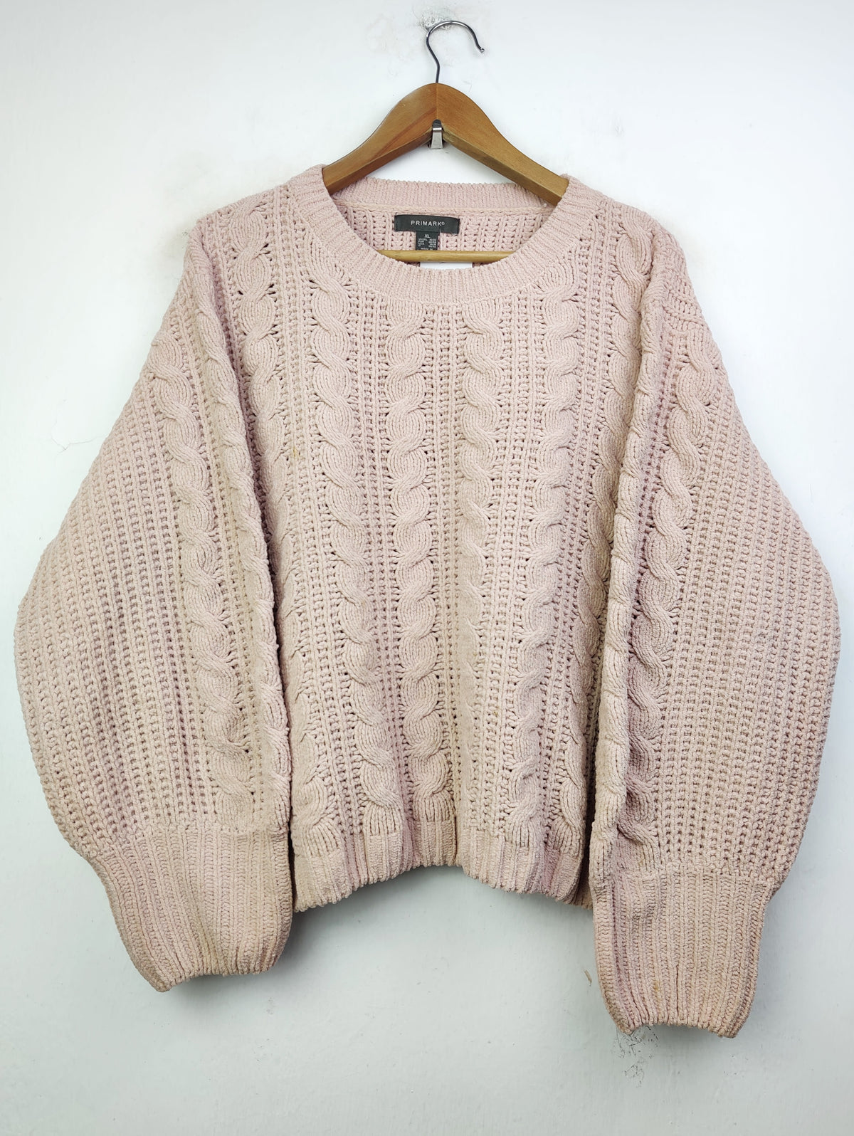 Buy online pre-used pre-loved 100% authentic & Original branded Primark (WT-4765) available in Pakistan. Top international brands avilable.