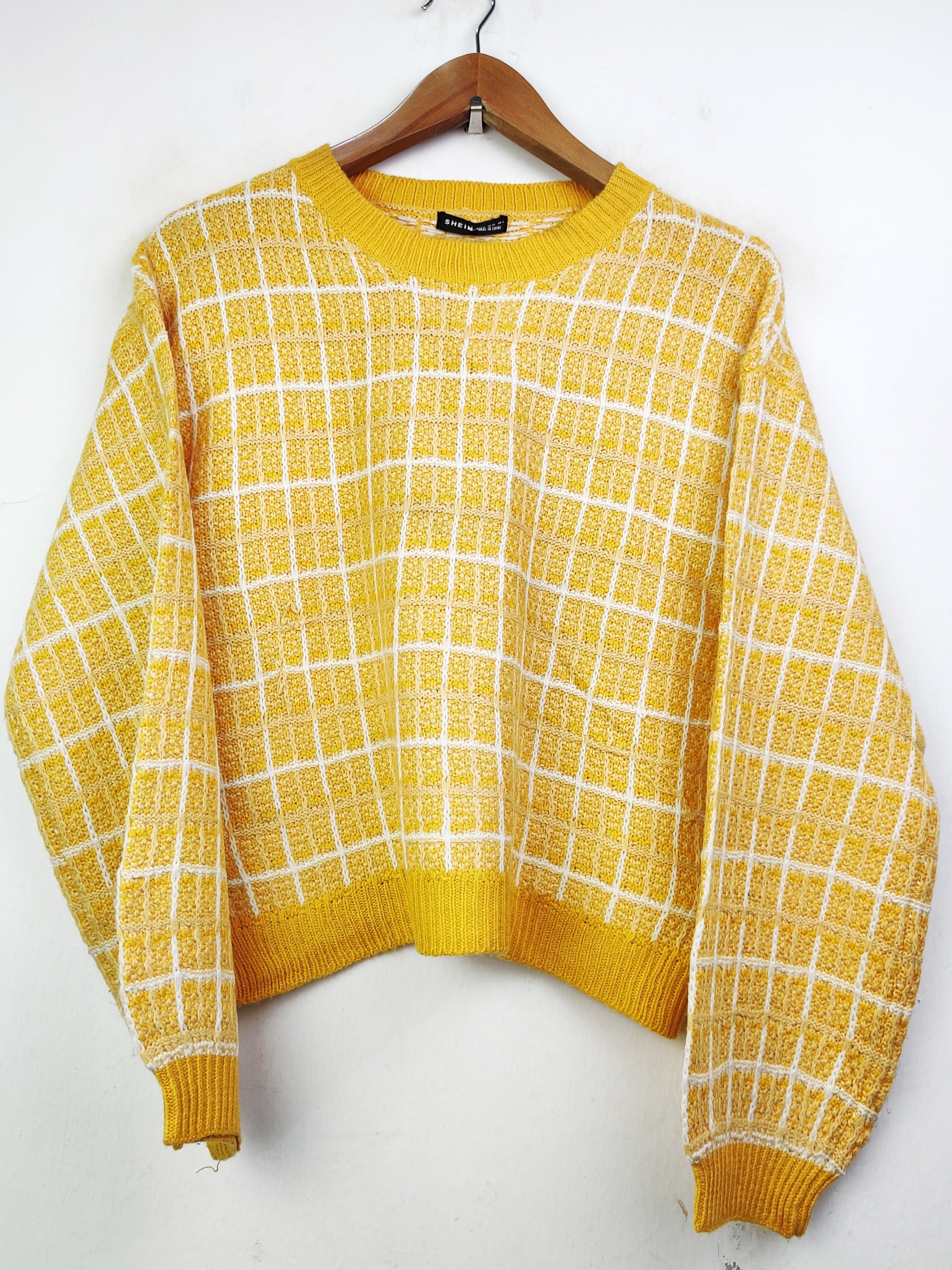 Buy online pre-used pre-loved 100% authentic & Original branded Shein (WT-4809) available in Pakistan. Top international brands avilable.