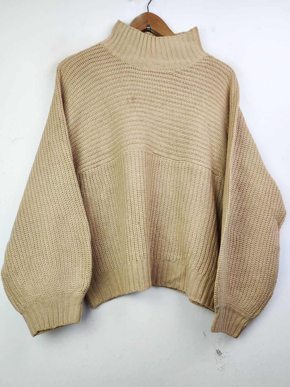 Buy online pre-used pre-loved 100% authentic & Original branded Pep&Co (WT-4824) available in Pakistan. Top international brands avilable.