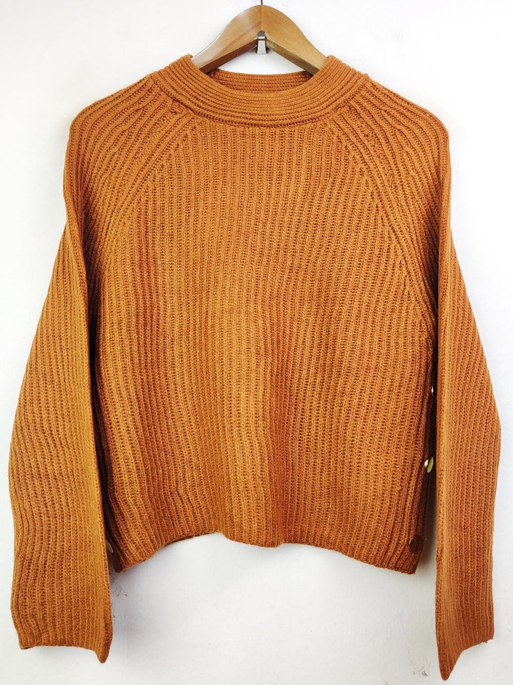 Buy online pre-used pre-loved 100% authentic & Original branded Topshop (WT-4839) available in Pakistan. Top international brands avilable.