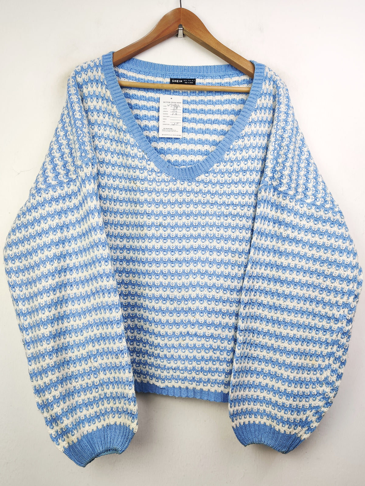 Buy online pre-used pre-loved 100% authentic & Original branded Shein (WT-4866) available in Pakistan. Top international brands avilable.