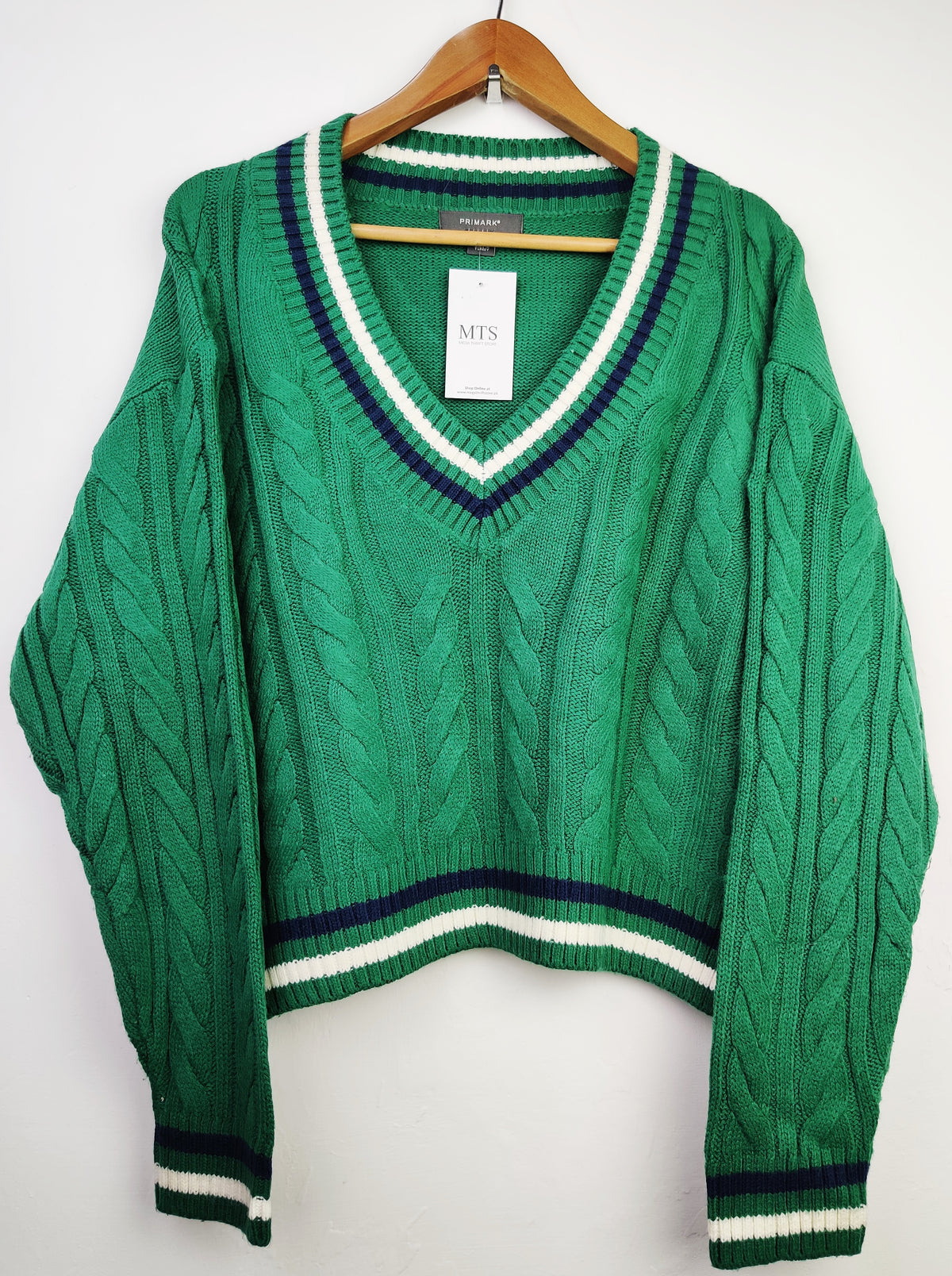 Buy online pre-used pre-loved 100% authentic & Original branded Primark (WT-4936) available in Pakistan. Top international brands avilable.