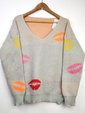 Buy online pre-used pre-loved 100% authentic & Original branded Shein (WT-4954) available in Pakistan. Top international brands avilable.