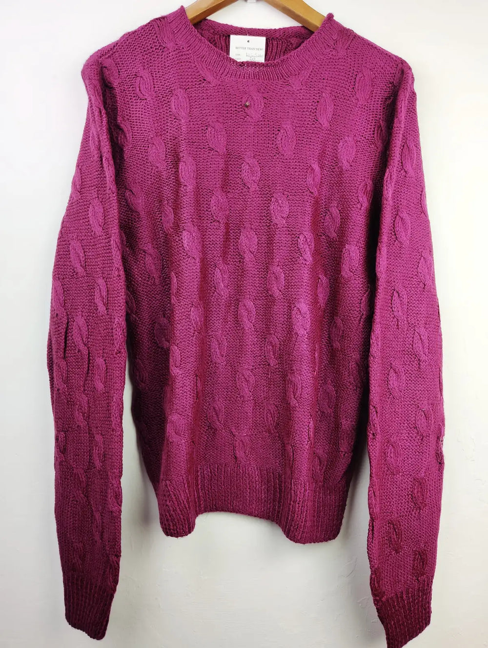 Buy online pre-used pre-loved 100% authentic & Original branded Unknown Brand (WT-5060) available in Pakistan. Top international brands avilable.