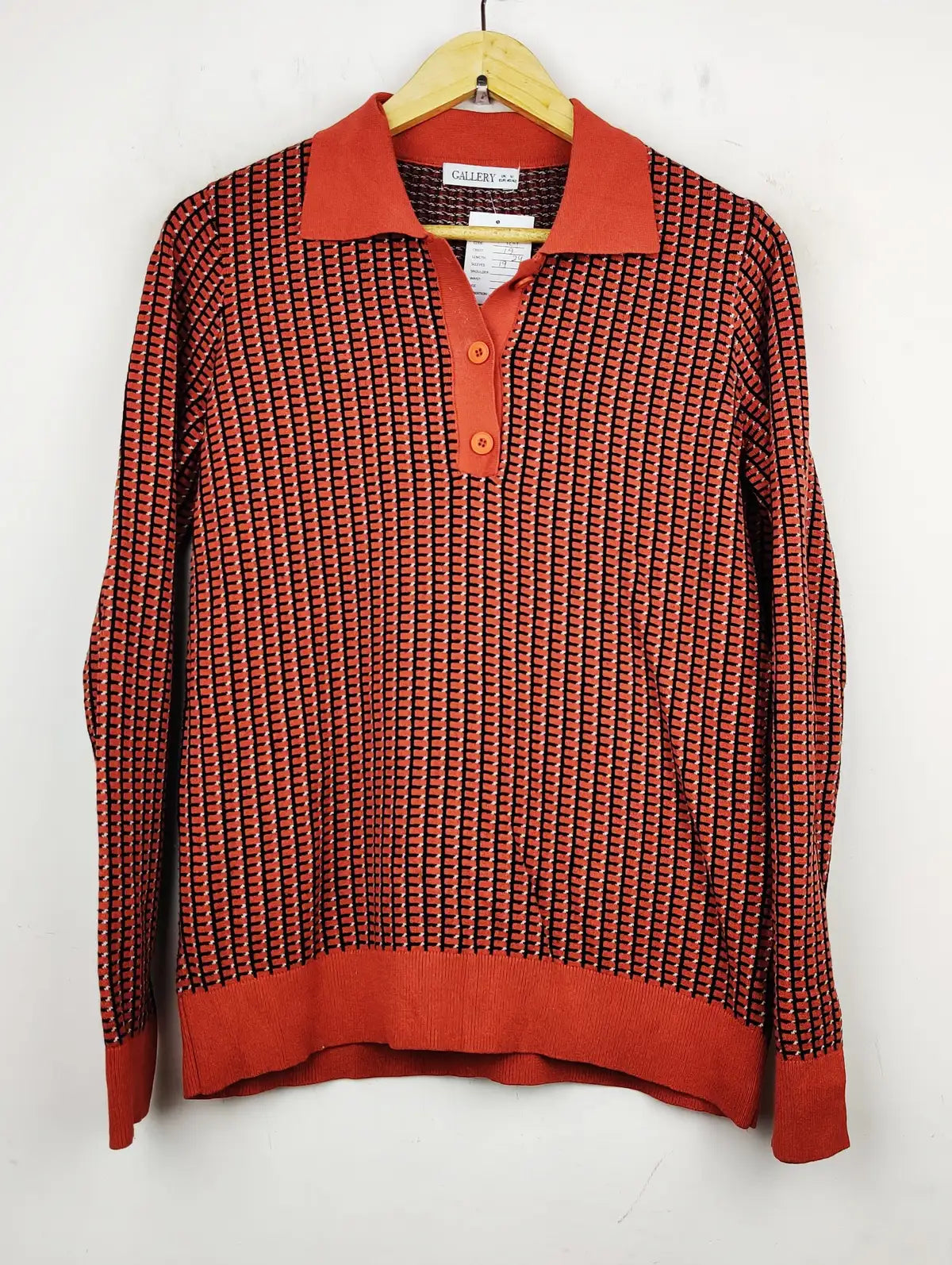Buy online pre-used pre-loved 100% authentic & Original branded Gallery (WT-5128) available in Pakistan. Top international brands avilable.