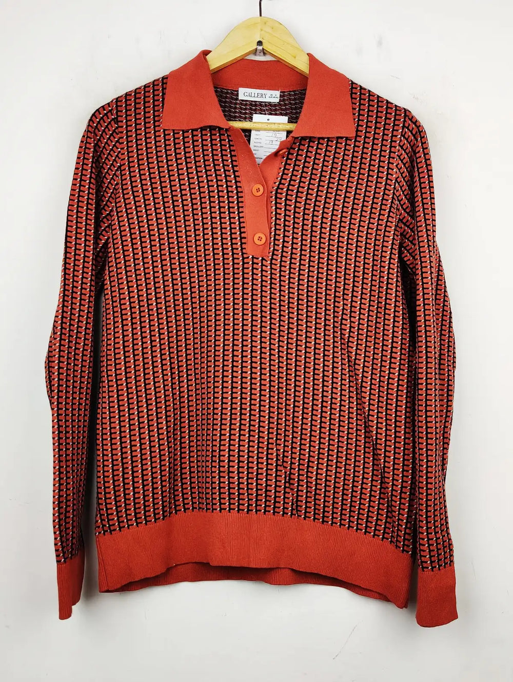 Buy online pre-used pre-loved 100% authentic & Original branded Gallery (WT-5128) available in Pakistan. Top international brands avilable.