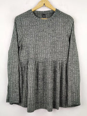 Buy online pre-used pre-loved 100% authentic & Original branded Shein (WT-5145) available in Pakistan. Top international brands avilable.