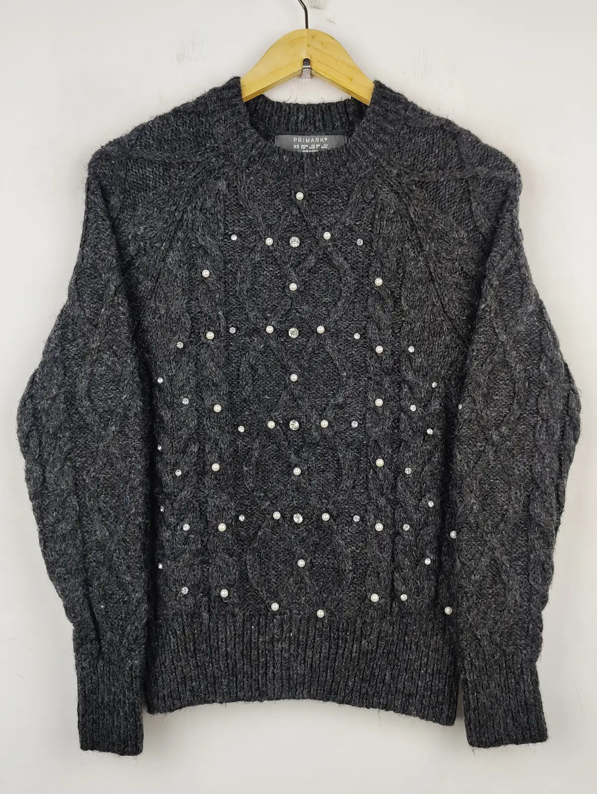 Buy online pre-used pre-loved 100% authentic & Original branded Primark (WT-5159) available in Pakistan. Top international brands avilable.