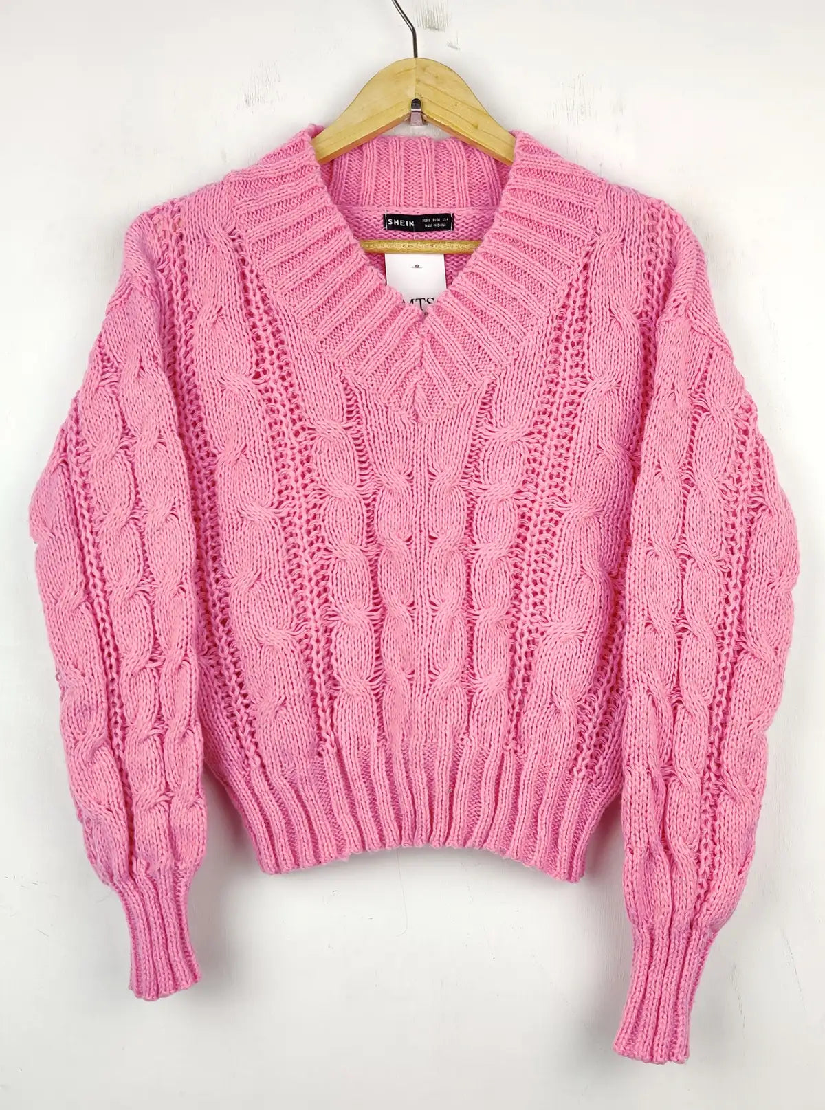 Buy online pre-used pre-loved 100% authentic & Original branded Shein (WT-5165) available in Pakistan. Top international brands avilable.