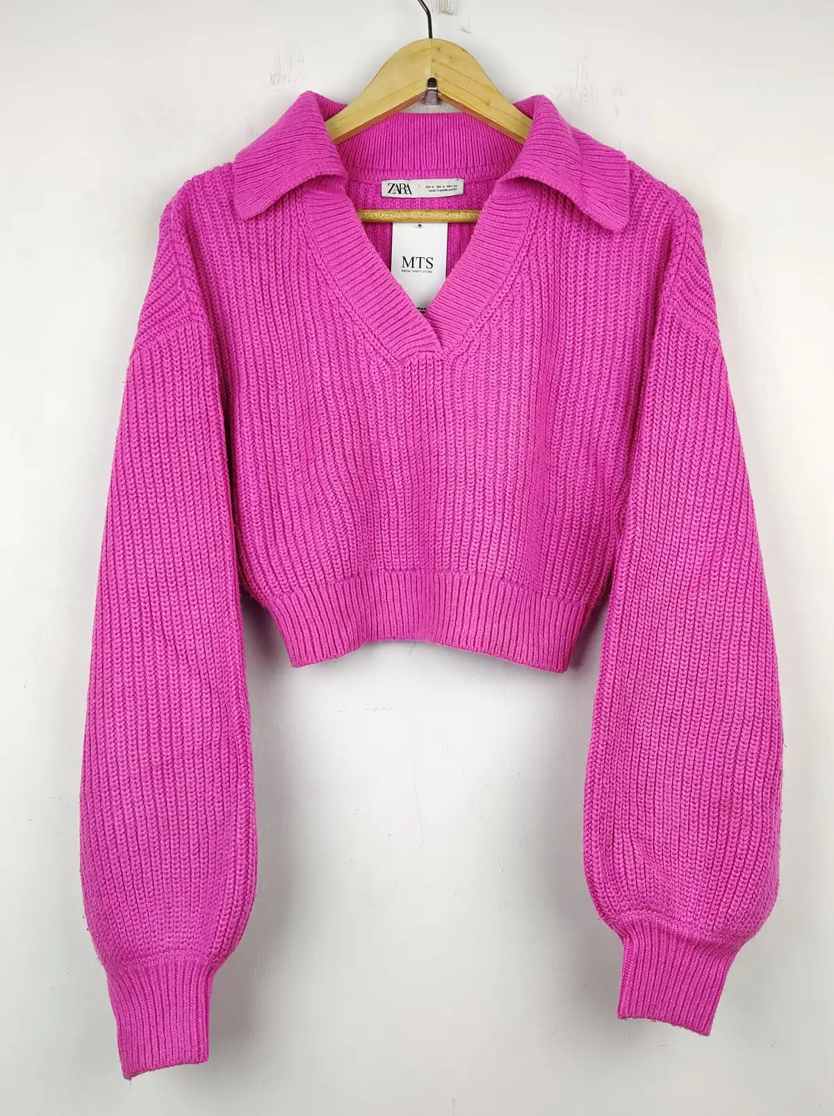 Buy online pre-used pre-loved 100% authentic & Original branded Zara (WT-5173) available in Pakistan. Top international brands avilable.
