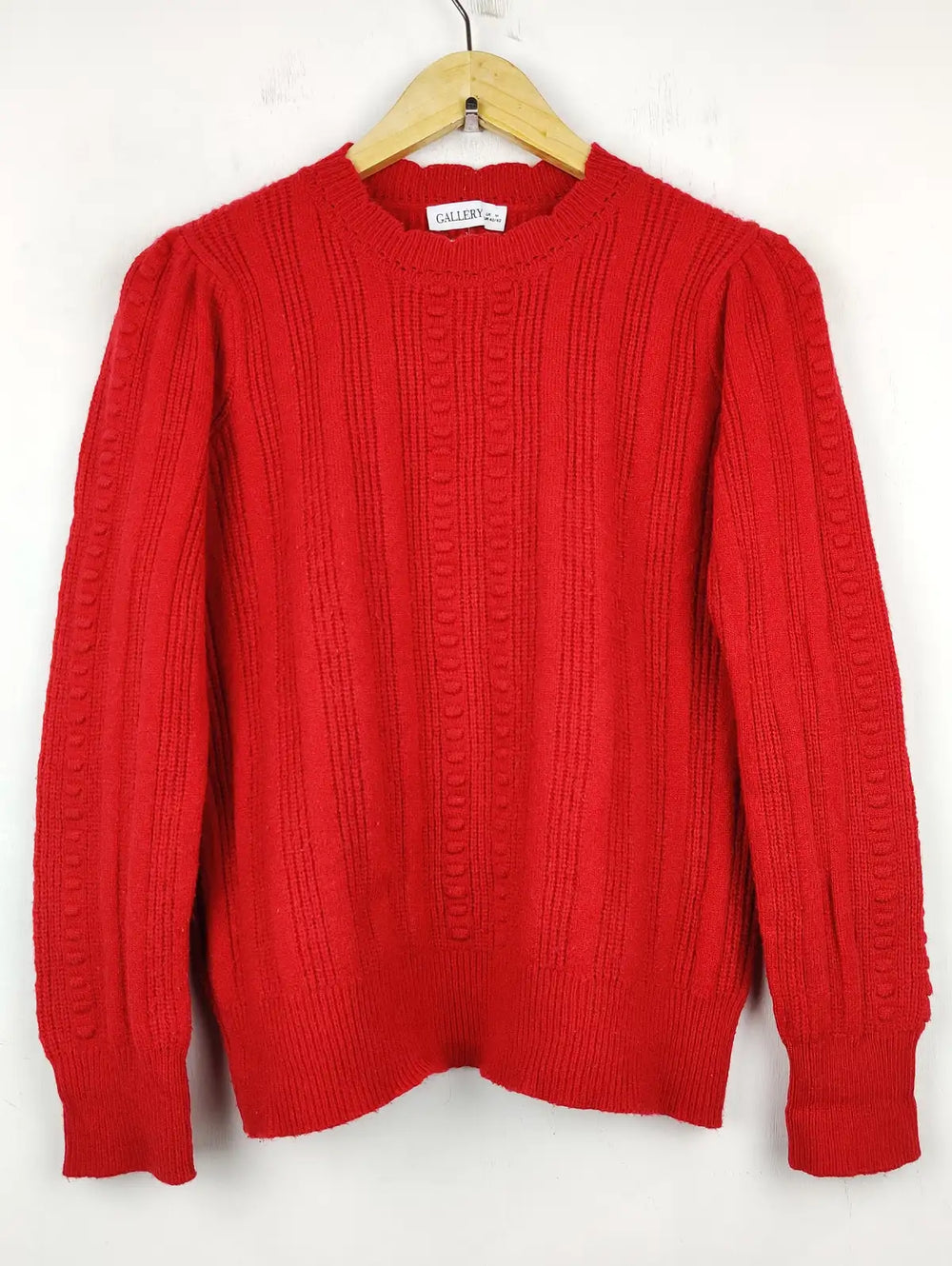 Buy online pre-used pre-loved 100% authentic & Original branded Gallery (WT-5188) available in Pakistan. Top international brands avilable.