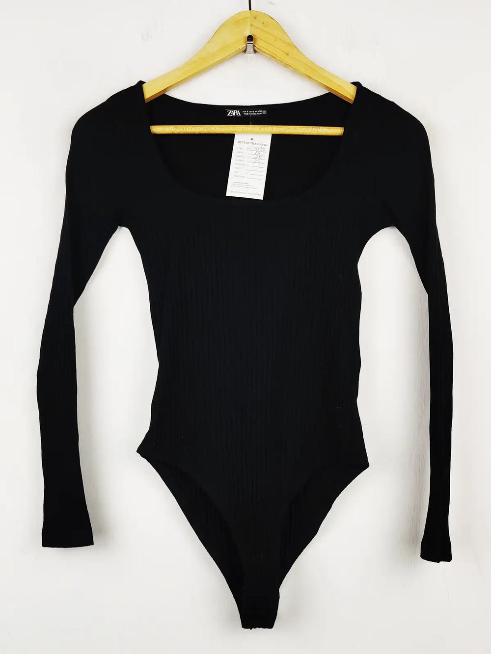 Buy online pre-used pre-loved 100% authentic & Original branded Zara (WT-5190) available in Pakistan. Top international brands avilable.