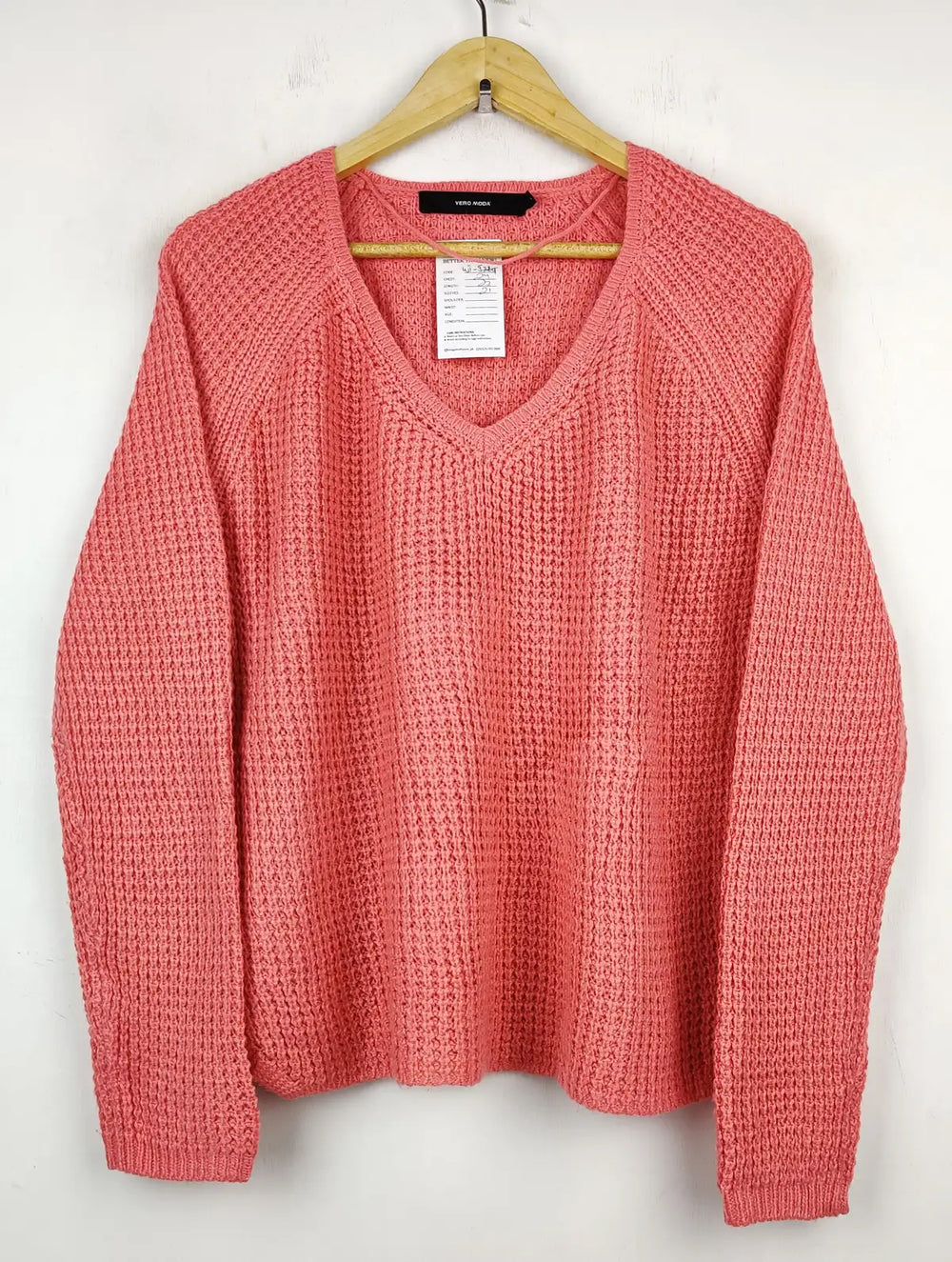 Buy online pre-used pre-loved 100% authentic & Original branded Vero Moda (WT-5219) available in Pakistan. Top international brands avilable.