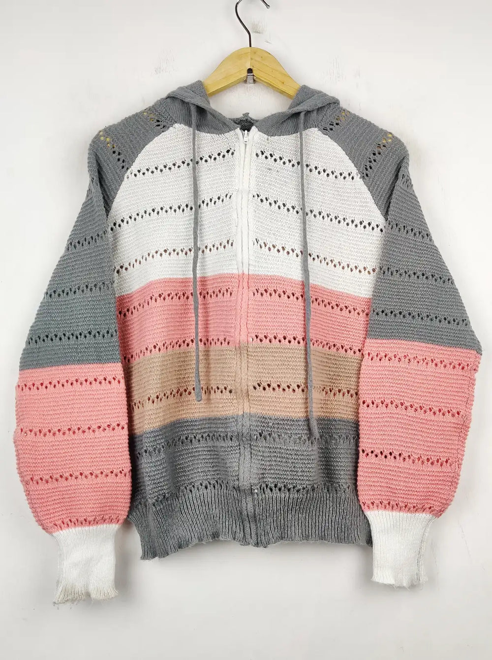 Buy online pre-used pre-loved 100% authentic & Original branded Shein (WT-5233) available in Pakistan. Top international brands avilable.