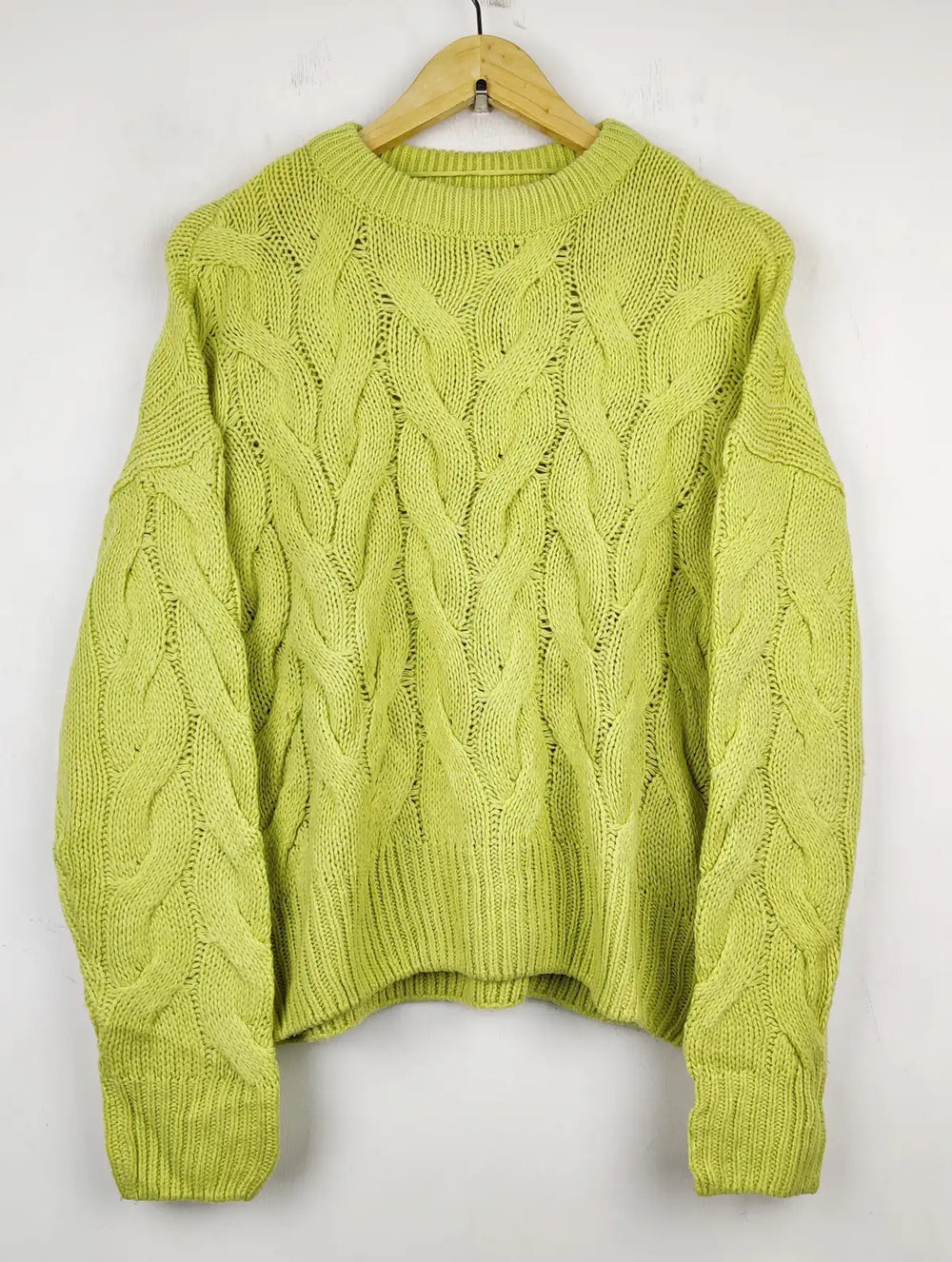 Buy online pre-used pre-loved 100% authentic & Original branded Vero Moda (WT-5235) available in Pakistan. Top international brands avilable.