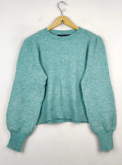 Buy online pre-used pre-loved 100% authentic & Original branded Vero Moda (WT-5253) available in Pakistan. Top international brands avilable.