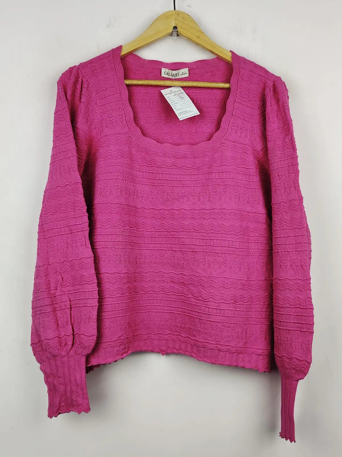 Buy online pre-used pre-loved 100% authentic & Original branded Gallery (WT-5290) available in Pakistan. Top international brands avilable.