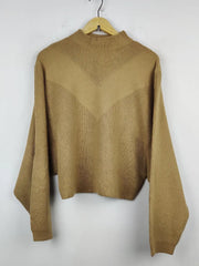 Buy online pre-used pre-loved 100% authentic & Original branded H&M (WT-5308) available in Pakistan. Top international brands avilable.