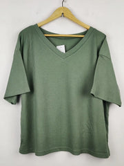 Buy online pre-used pre-loved 100% authentic & Original branded Shein (WT-5313) available in Pakistan. Top international brands avilable.