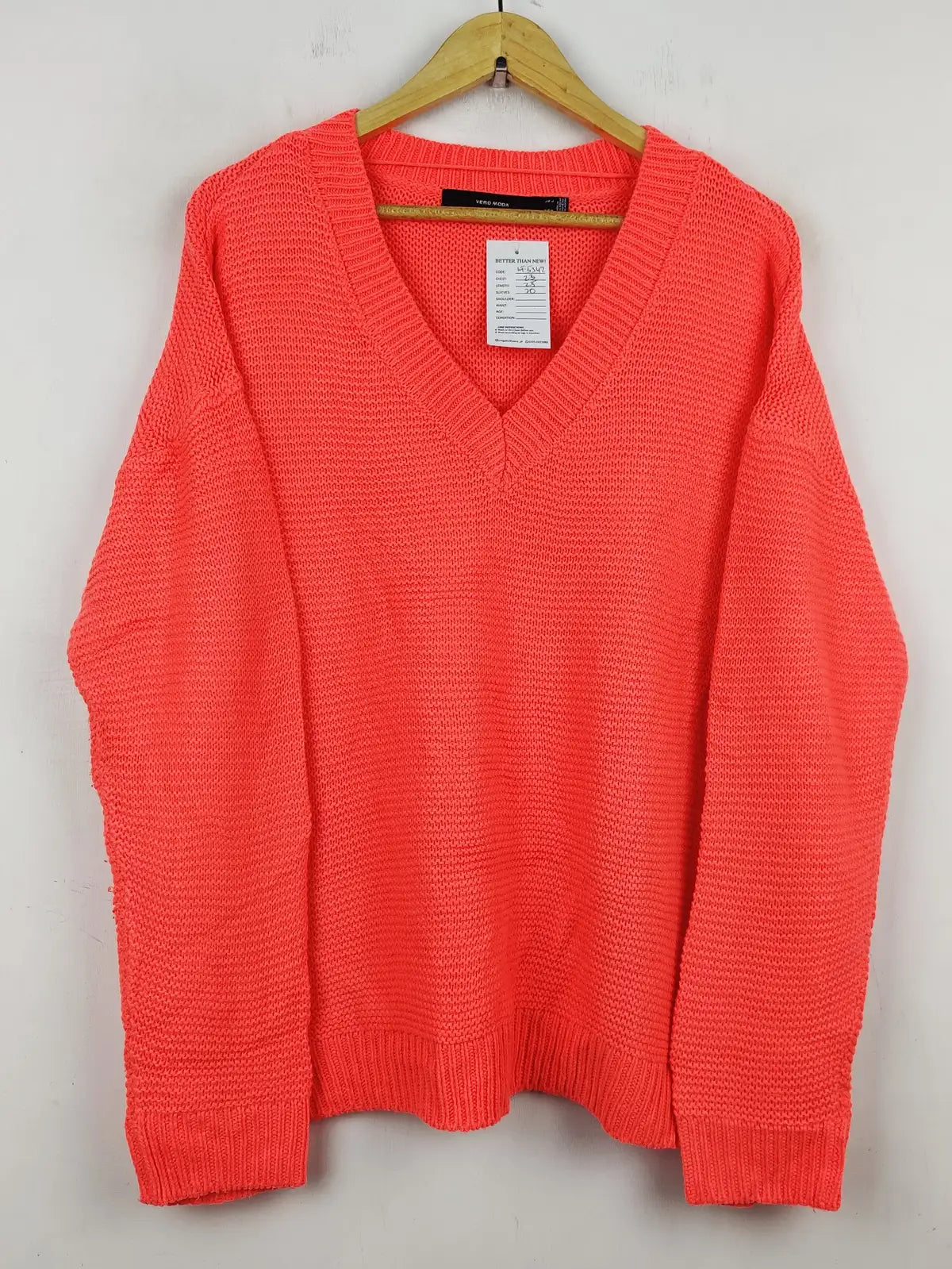 Buy online pre-used pre-loved 100% authentic & Original branded Vero Moda (WT-5342) available in Pakistan. Top international brands avilable.