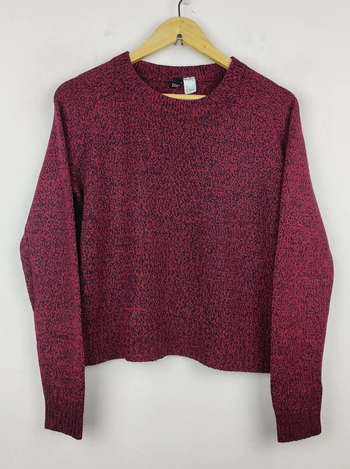 Buy online pre-used pre-loved 100% authentic & Original branded H&M (WT-5343) available in Pakistan. Top international brands avilable.
