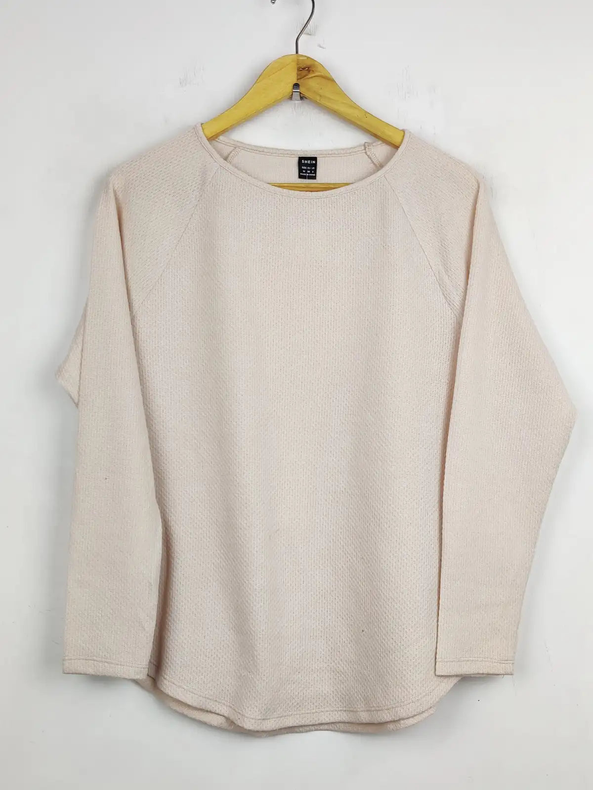Buy online pre-used pre-loved 100% authentic & Original branded Shein (WT-5368) available in Pakistan. Top international brands avilable.