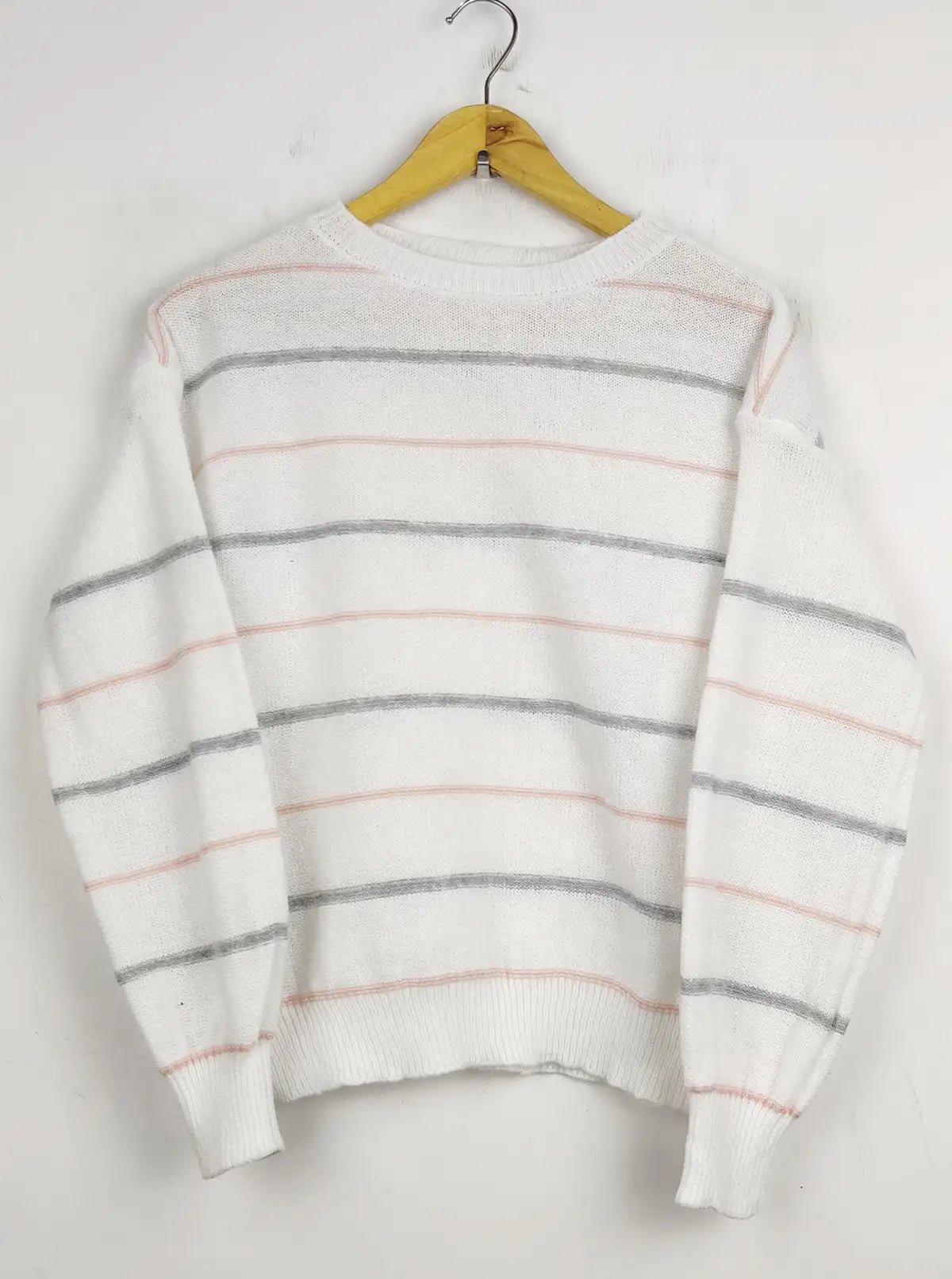 Buy online pre-used pre-loved 100% authentic & Original branded Shein (WT-5370) available in Pakistan. Top international brands avilable.