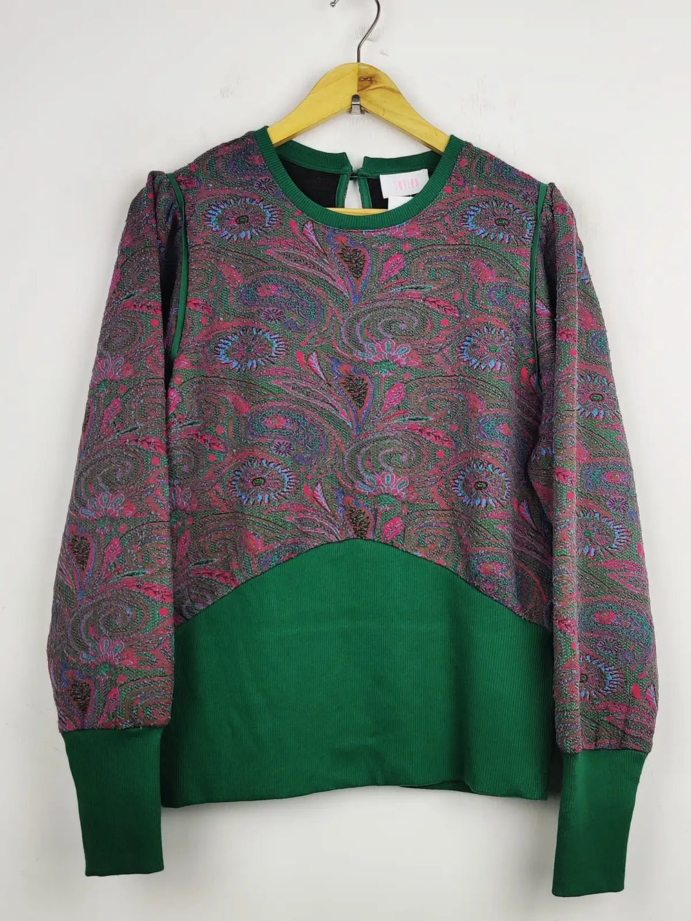 Buy online pre-used pre-loved 100% authentic & Original branded Savida (WT-5383) available in Pakistan. Top international brands avilable.