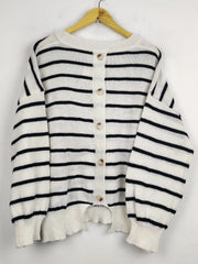 Buy online pre-used pre-loved 100% authentic & Original branded Shein (WT-5389) available in Pakistan. Top international brands avilable.