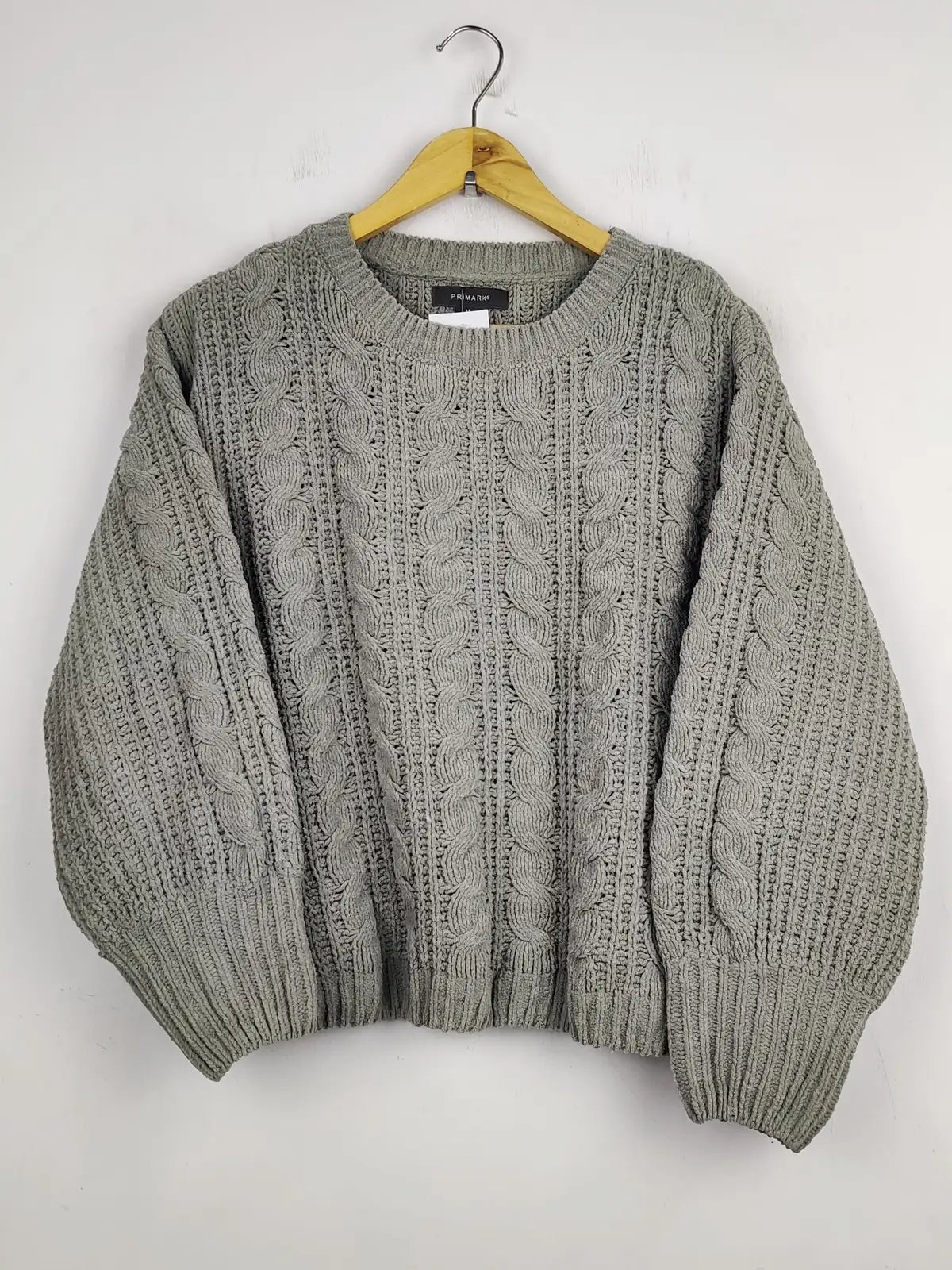 Buy online pre-used pre-loved 100% authentic & Original branded Primark (WT-5390) available in Pakistan. Top international brands avilable.