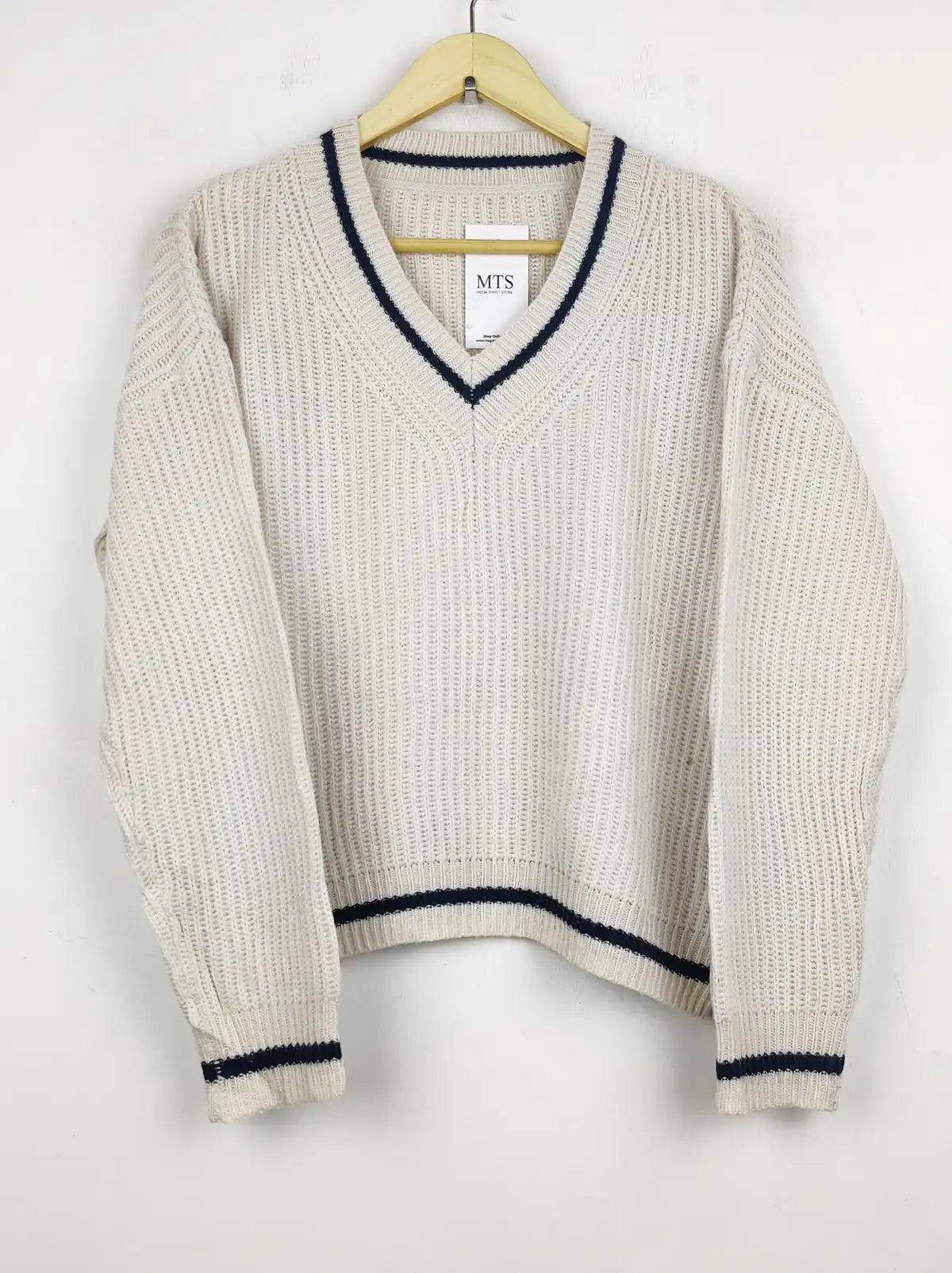 Buy online pre-used pre-loved 100% authentic & Original branded Shein (WT-5466) available in Pakistan. Top international brands avilable.
