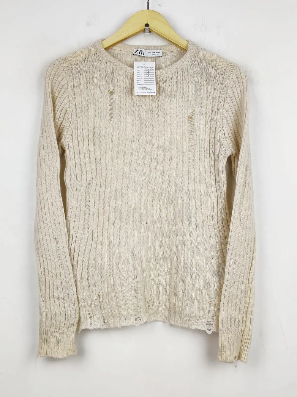 Buy online pre-used pre-loved 100% authentic & Original branded Zara (WT-5496) available in Pakistan. Top international brands avilable.