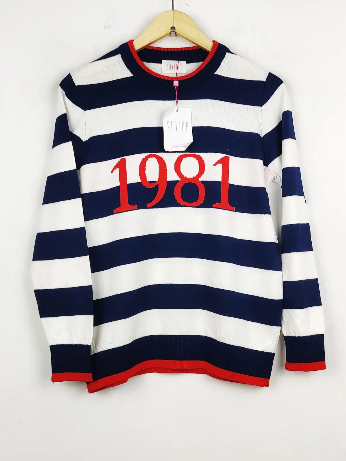 Buy online pre-used pre-loved 100% authentic & Original branded Savida (WT-5522) available in Pakistan. Top international brands avilable.