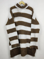 Buy online pre-used pre-loved 100% authentic & Original branded Shein (WT-5536) available in Pakistan. Top international brands avilable.
