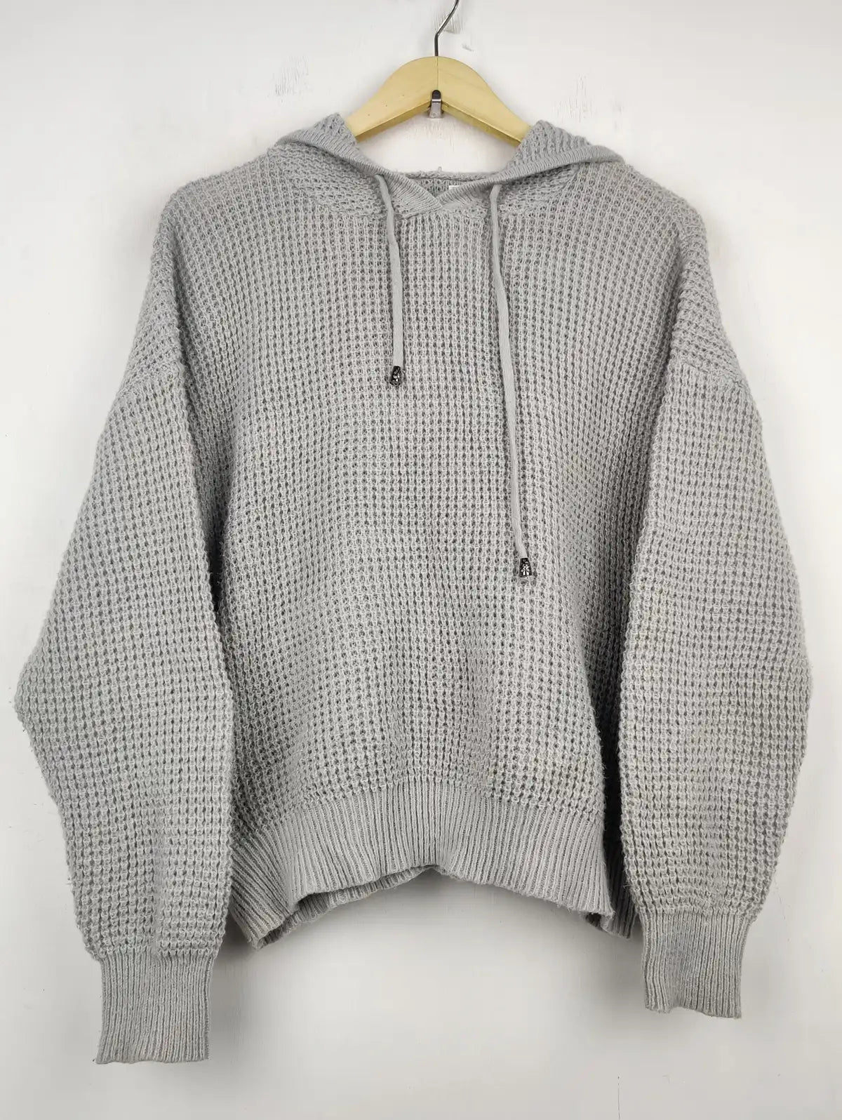 Buy online pre-used pre-loved 100% authentic & Original branded Shein (WT-5667) available in Pakistan. Top international brands avilable.