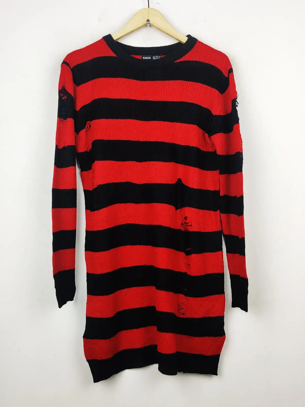 Buy online pre-used pre-loved 100% authentic & Original branded Shein (WT-5675) available in Pakistan. Top international brands avilable.