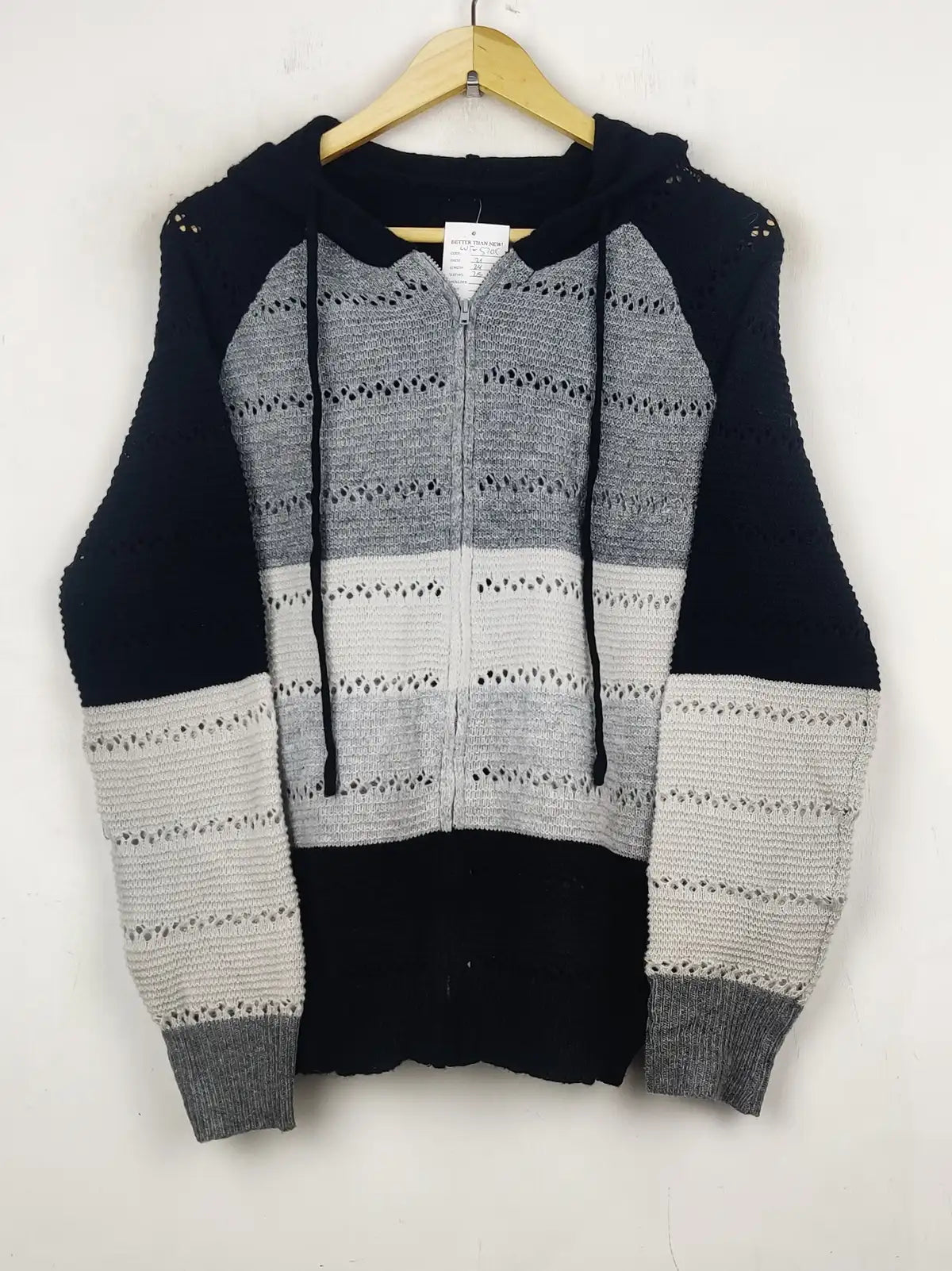 Buy online pre-used pre-loved 100% authentic & Original branded Shein (WT-5705) available in Pakistan. Top international brands avilable.