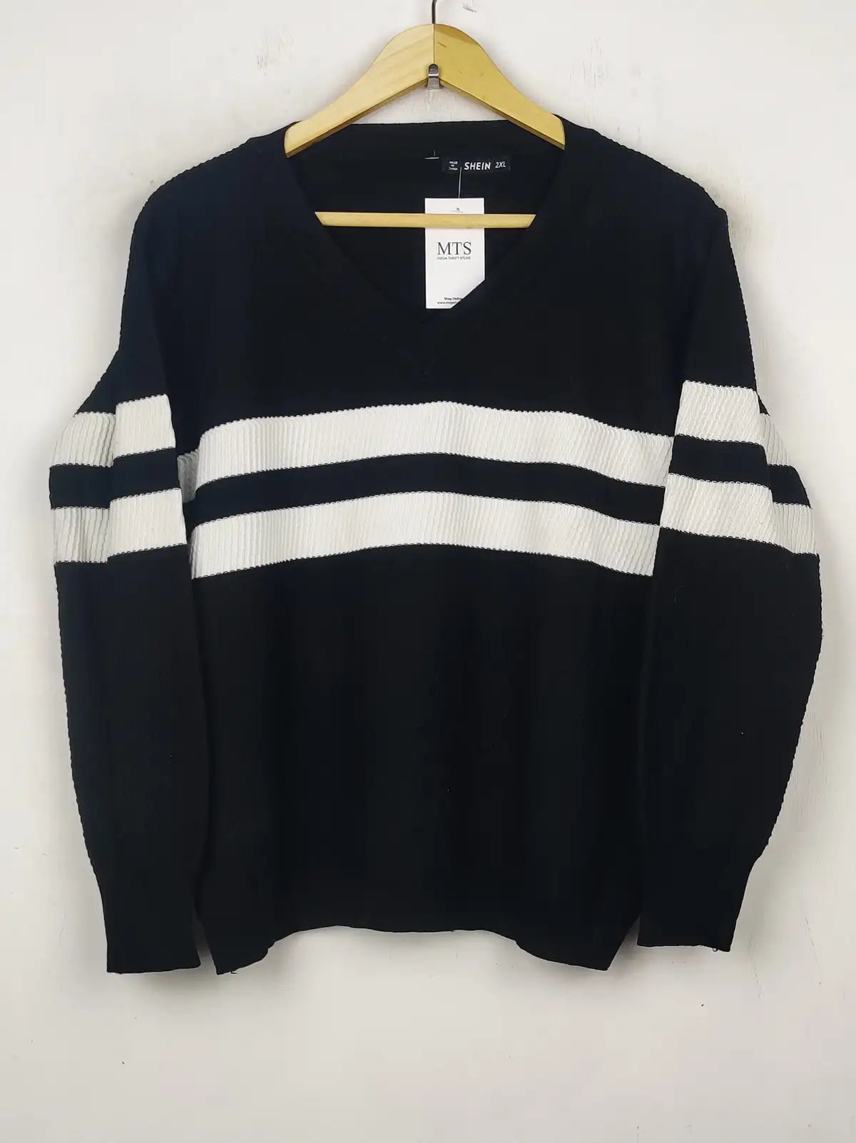 Buy online pre-used pre-loved 100% authentic & Original branded Shein (WT-5721) available in Pakistan. Top international brands avilable.
