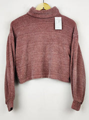 Buy online pre-used pre-loved 100% authentic & Original branded Bershka (WT-5802) available in Pakistan. Top international brands avilable.