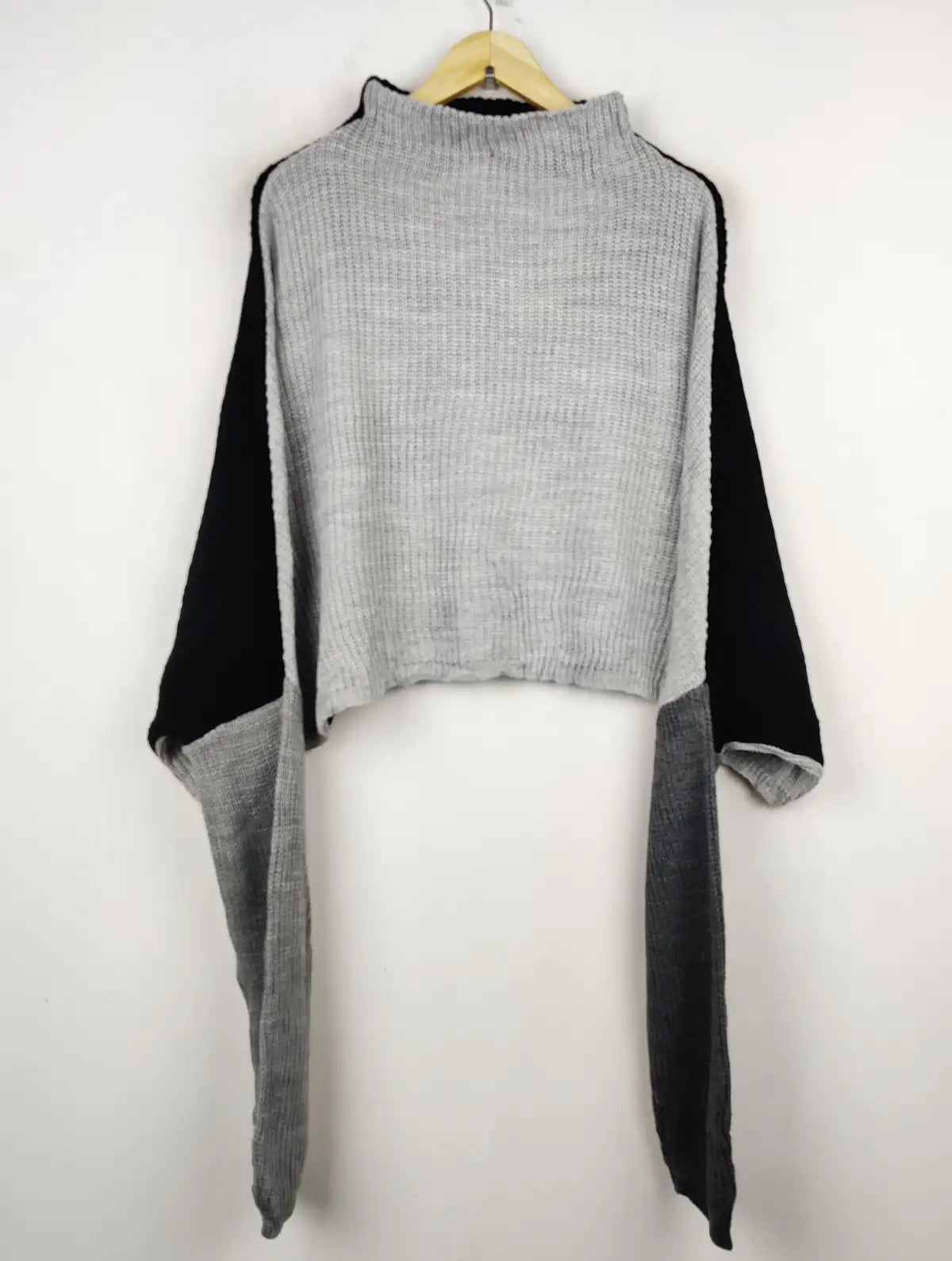 Buy online pre-used pre-loved 100% authentic & Original branded Prettylittlething (WT-5813) available in Pakistan. Top international brands avilable.