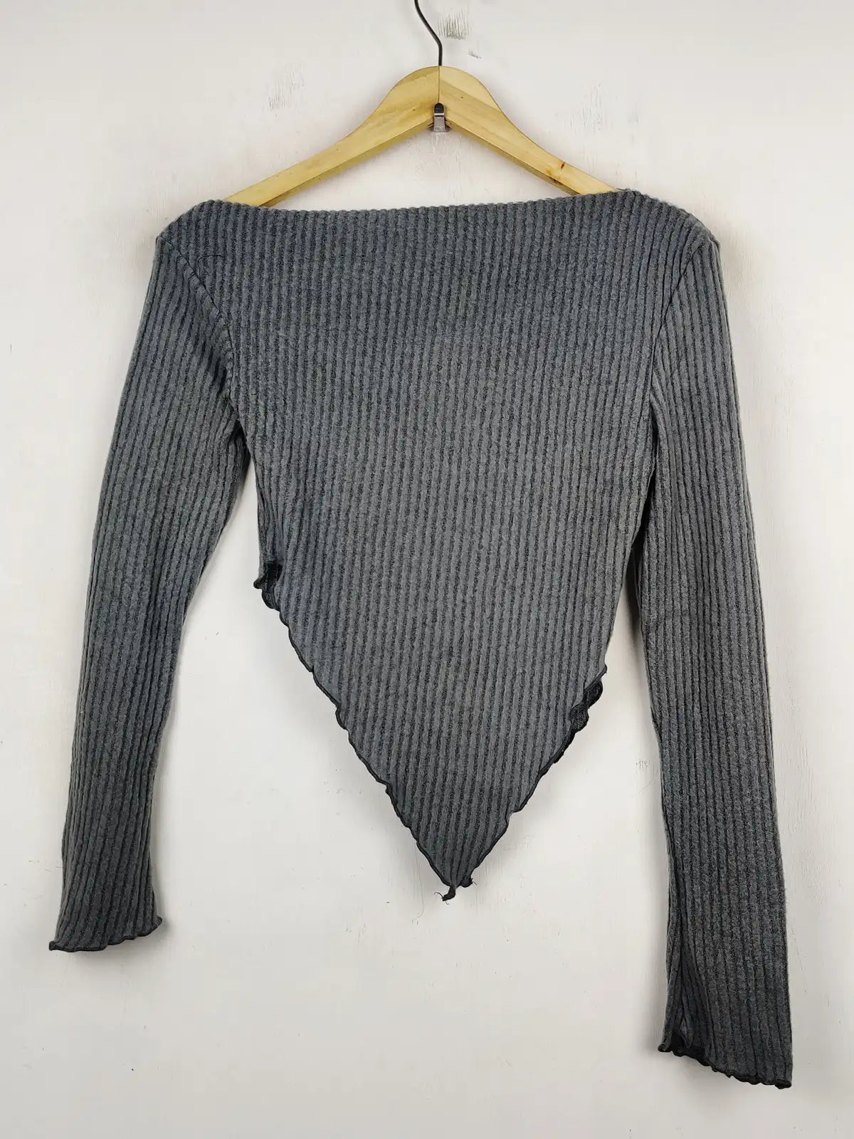 Buy online pre-used pre-loved 100% authentic & Original branded Shein (WT-5814) available in Pakistan. Top international brands avilable.