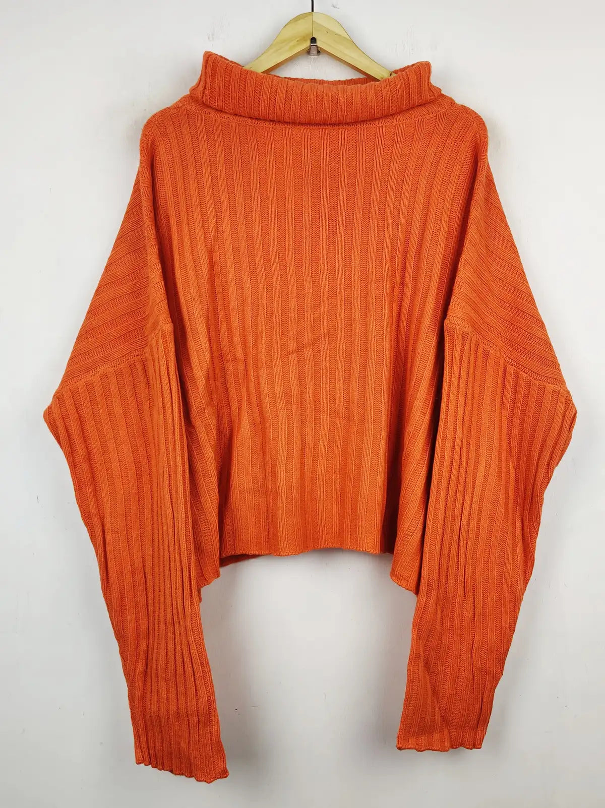 Buy online pre-used pre-loved 100% authentic & Original branded Shein (WT-5816) available in Pakistan. Top international brands avilable.