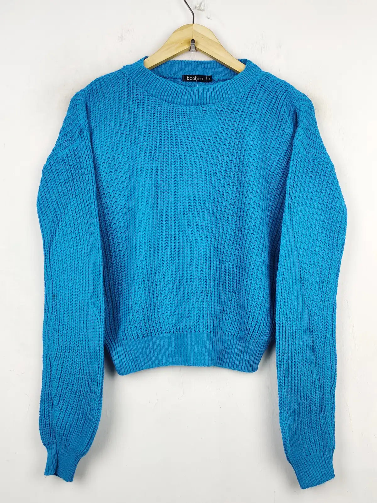 Buy online pre-used pre-loved 100% authentic & Original branded Boohoo (WT-5818) available in Pakistan. Top international brands avilable.