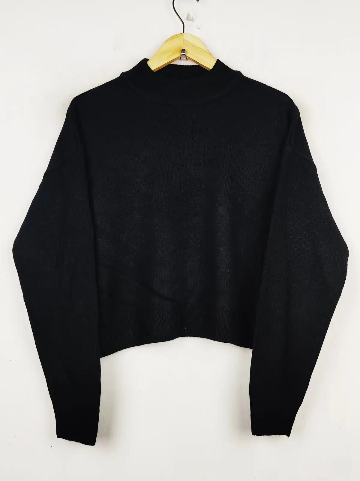 Buy online pre-used pre-loved 100% authentic & Original branded New Look (WT-5819) available in Pakistan. Top international brands avilable.