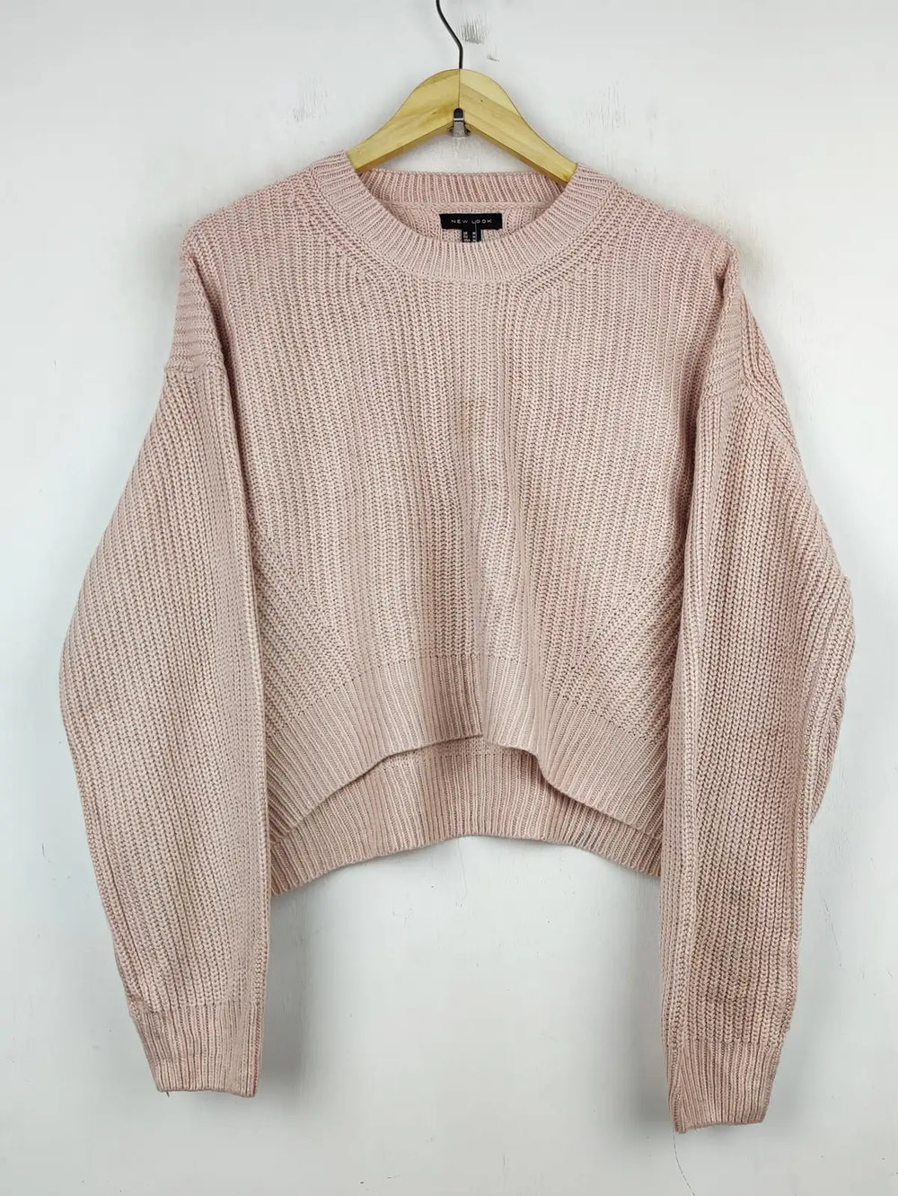 Buy online pre-used pre-loved 100% authentic & Original branded New Look (WT-5822) available in Pakistan. Top international brands avilable.