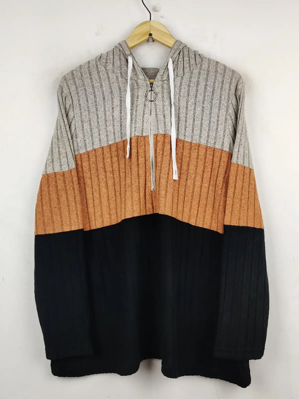 Buy online pre-used pre-loved 100% authentic & Original branded Shein (WT-5838) available in Pakistan. Top international brands avilable.