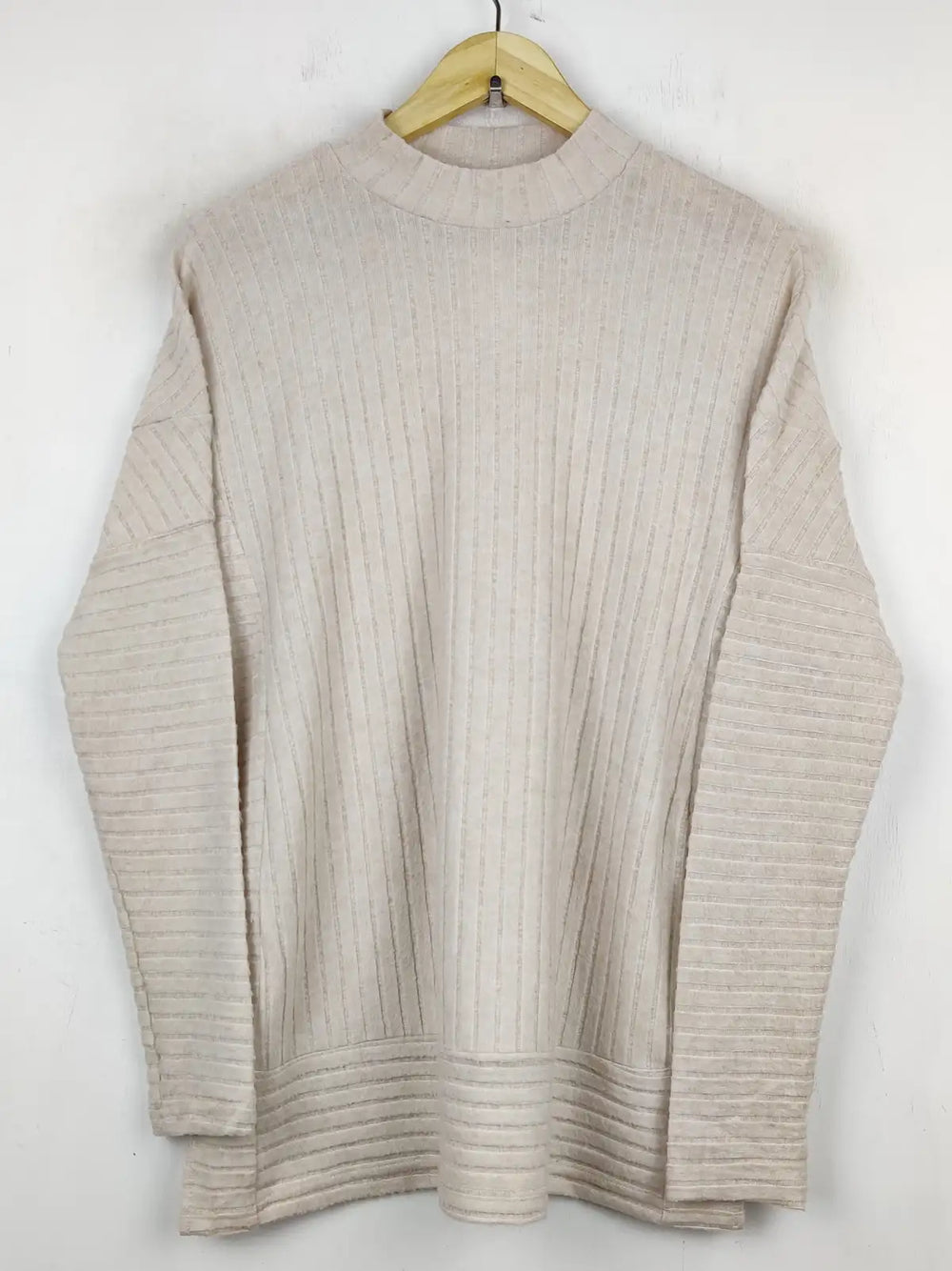 Buy online pre-used pre-loved 100% authentic & Original branded Shein (WT-5852) available in Pakistan. Top international brands avilable.