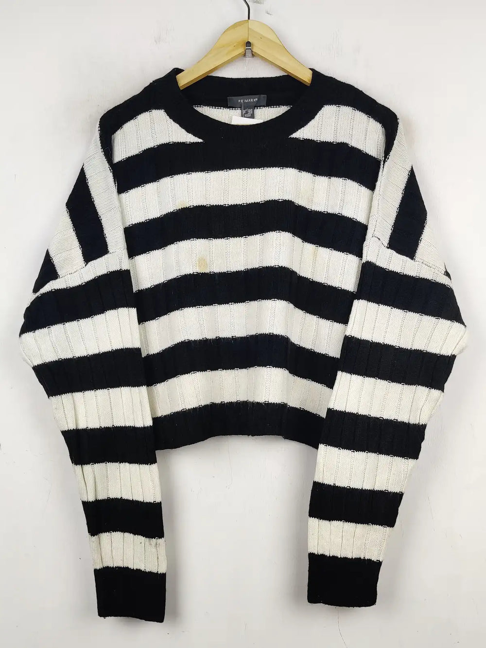 Buy online pre-used pre-loved 100% authentic & Original branded Primark (WT-5858) available in Pakistan. Top international brands avilable.