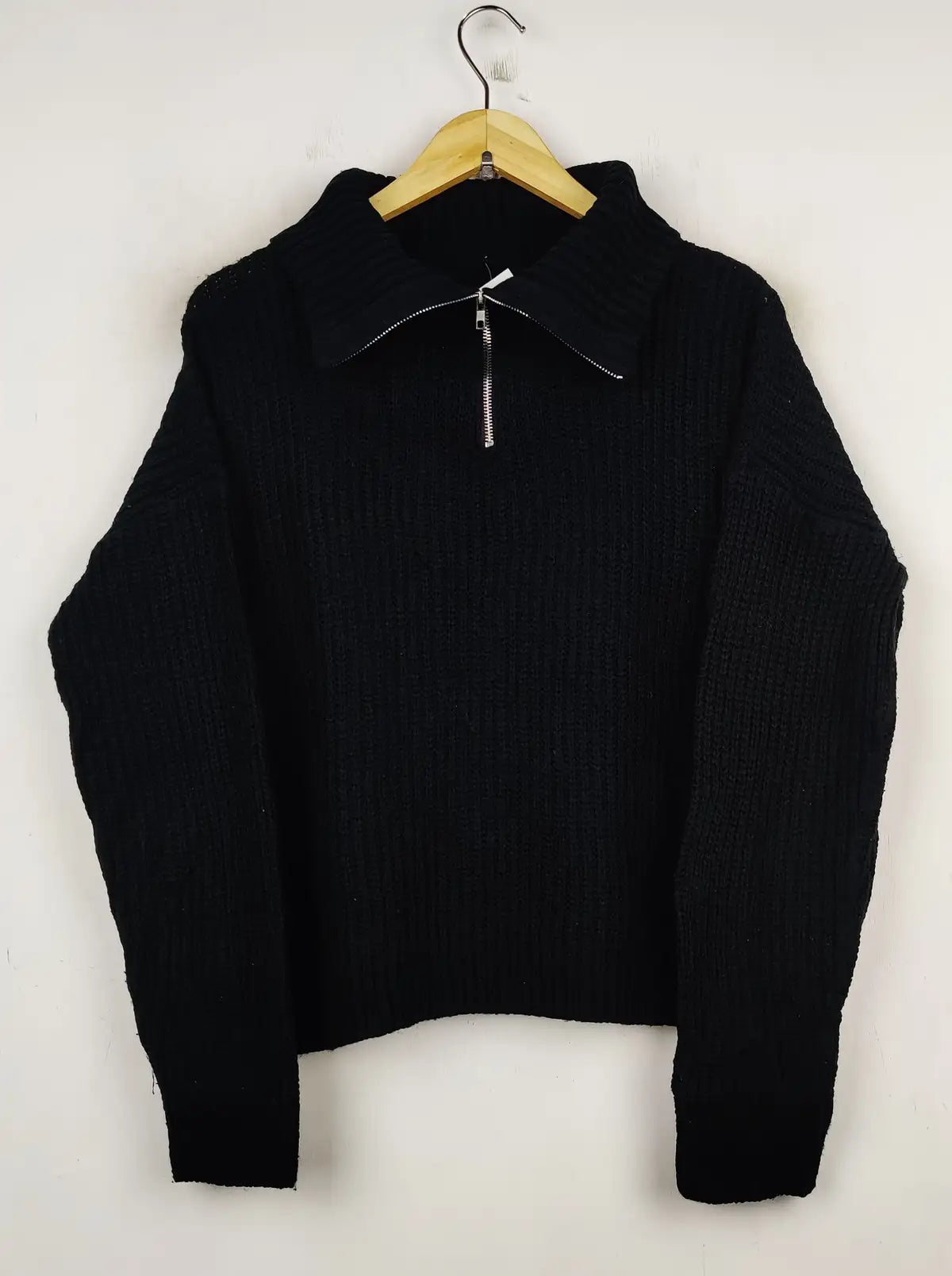 Buy online pre-used pre-loved 100% authentic & Original branded Shein (WT-5927) available in Pakistan. Top international brands avilable.